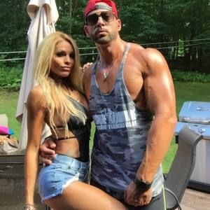 Meet your Posher, Castalia